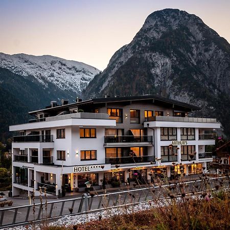 Arthur'S Hotel Und Apartments Am Achensee Maurach  Exterior foto