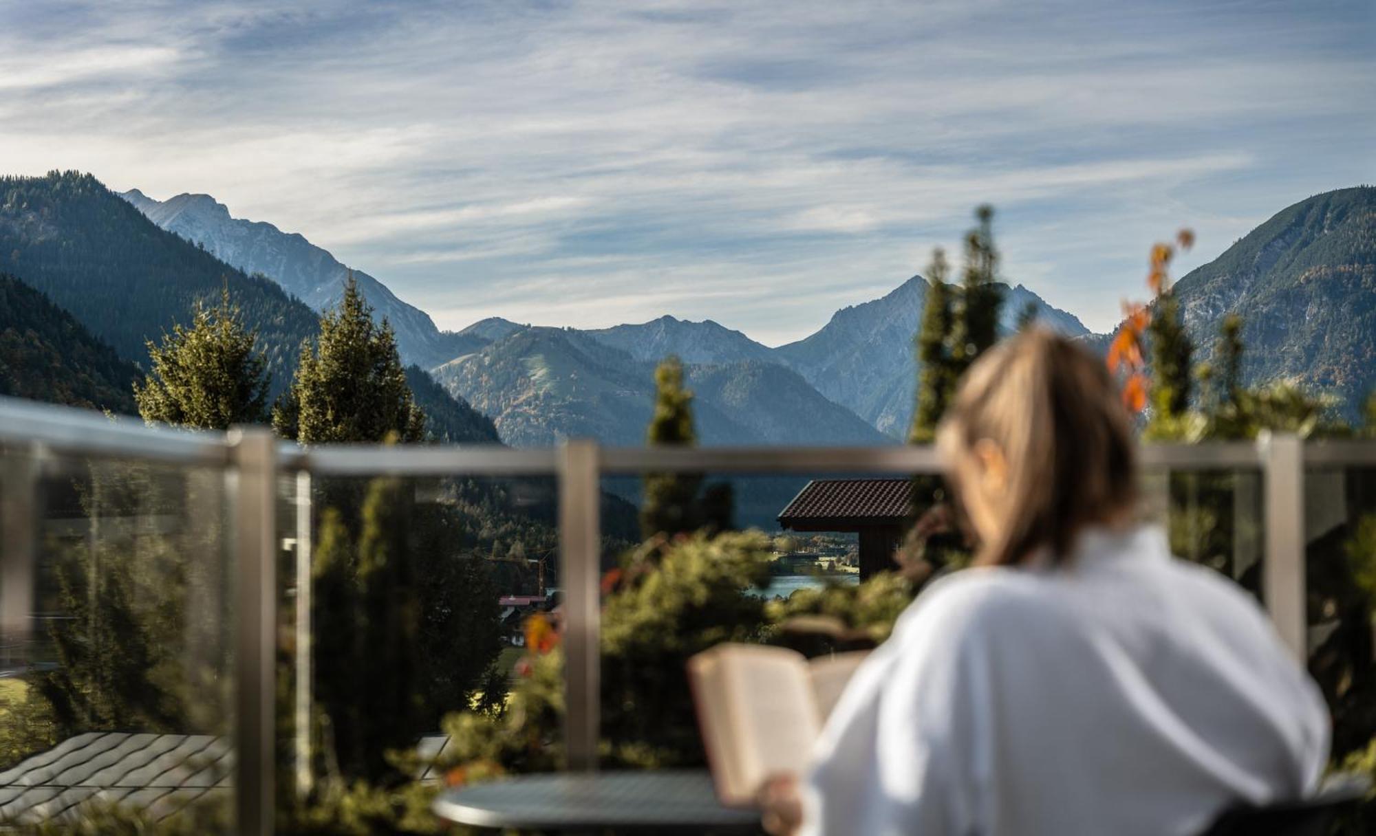 Arthur'S Hotel Und Apartments Am Achensee Maurach  Exterior foto